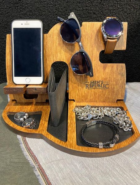 Picture of DOCKING STATION AND NIGHT STAND