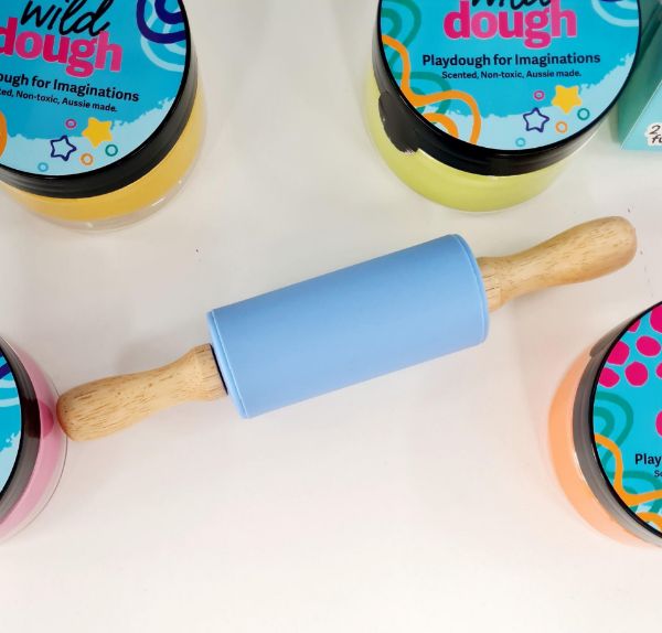 Picture of WILD DOUGH CO KIDS SILICONE ROLLING PIN BLUE